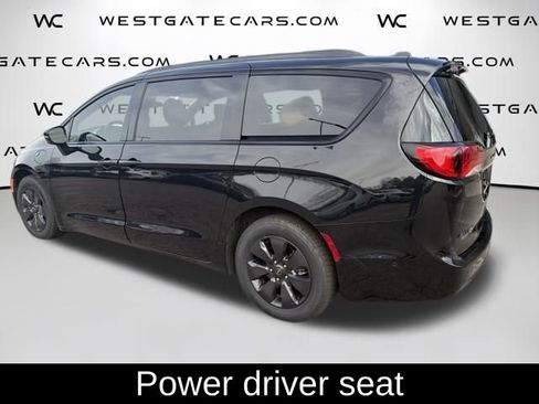 Used 2019 Chrysler Pacifica Limited w/ Advanced Safetytec Group image 22