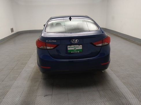 Used 2015 Hyundai Elantra SE w/ Option Group 02 image 6