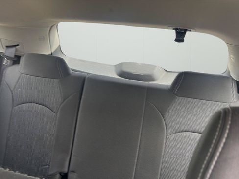 Used 2015 Chevrolet Traverse LT AWD/4WD image 26