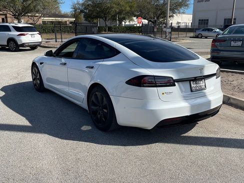 Used 2022 Tesla Model S image 3