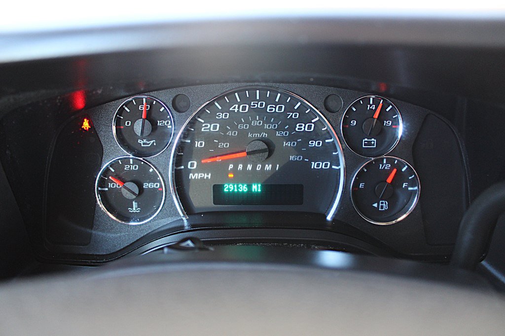 Used 2023 Chevrolet Express 3500 w/ Power Convenience Package RWD image 25