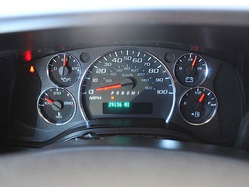 Used 2023 Chevrolet Express 3500 139WB ENCLOSED SERVICE VAN w/ Power Convenience Package image 25