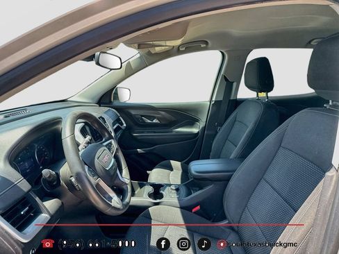 Used 2022 GMC Terrain SLE w/ Driver Convenience Package FWD image 11