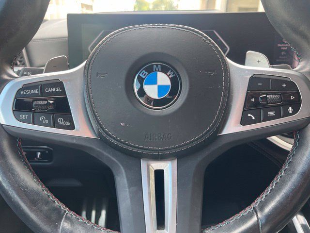 Used 2023 BMW X7 M60i AWD/4WD image 16