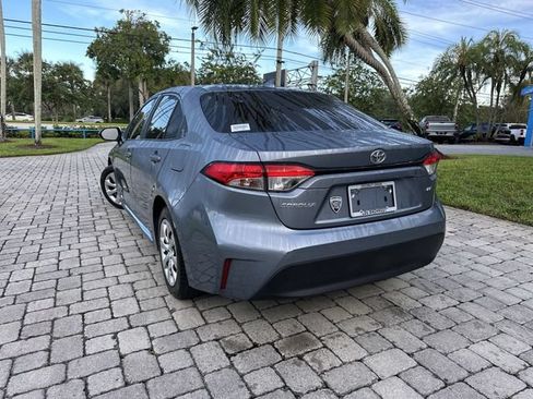 Used 2023 Toyota Corolla LE FWD image 12