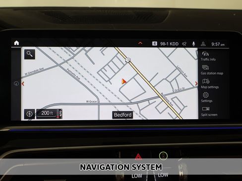 Used 2023 BMW X5 xDrive40i w/ Climate Comfort Package image 3