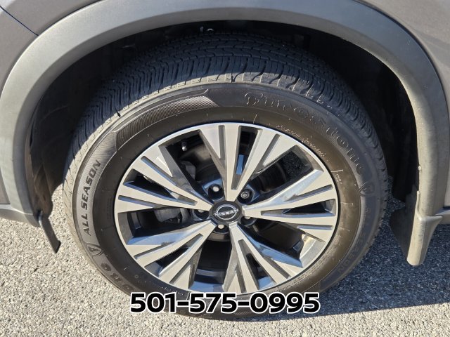 Used 2023 Nissan Rogue SV AWD/4WD image 19