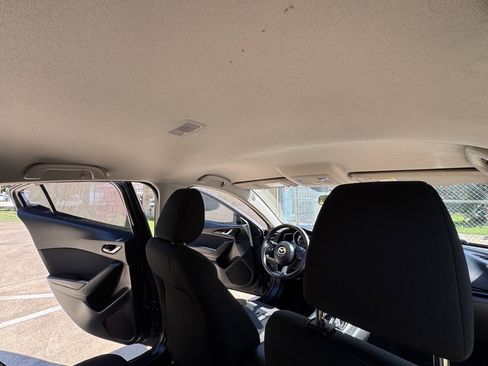 Used 2014 MAZDA MAZDA3 i Sport FWD image 28