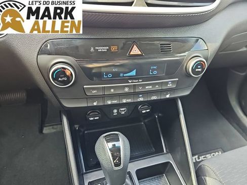 Used 2020 Hyundai Tucson SEL FWD image 17