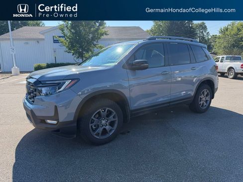 Used 2024 Honda Passport TrailSport image 1