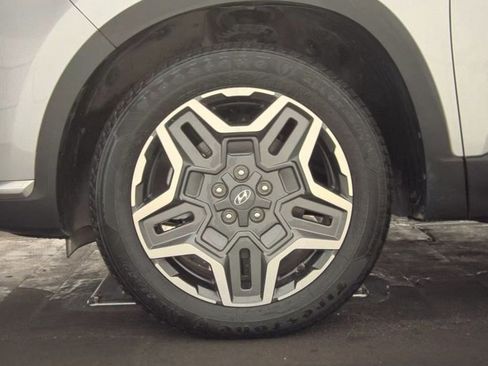 Used 2023 Hyundai Santa Fe SEL Premium image 10