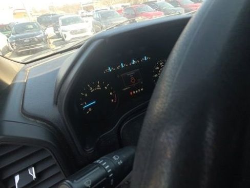 Used 2018 Ford F150 XL w/ Equipment Group 101A Mid image 11