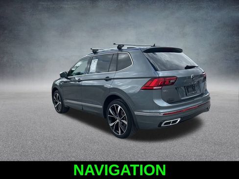 Used 2022 Volkswagen Tiguan SEL R-Line image 7