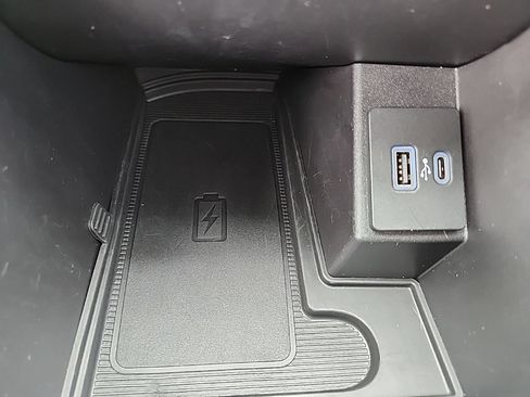 Used 2023 Ford Edge SEL w/ Convenience Package AWD/4WD image 23