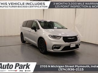 Certified 2024 Chrysler Pacifica Touring-L video 1