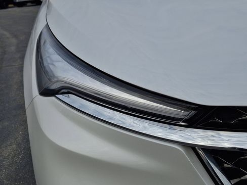 Certified 2024 Buick Enclave Avenir w/ Avenir Technology Package image 10