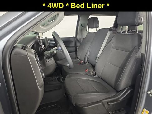 Certified 2020 Chevrolet Silverado 1500 Custom w/ Custom Value Package AWD/4WD image 24