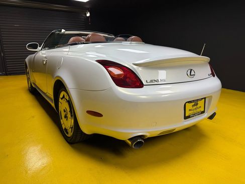 Used 2002 Lexus SC 430 Convertible image 4