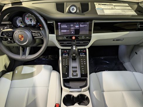 New 2026 Porsche Macan AWD/4WD image 7
