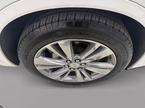 Certified 2024 Cadillac XT6 Premium Luxury image 13