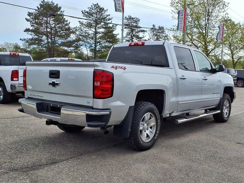 Used 2018 Chevrolet Silverado 1500 LT w/ All Star Edition AWD/4WD image 4