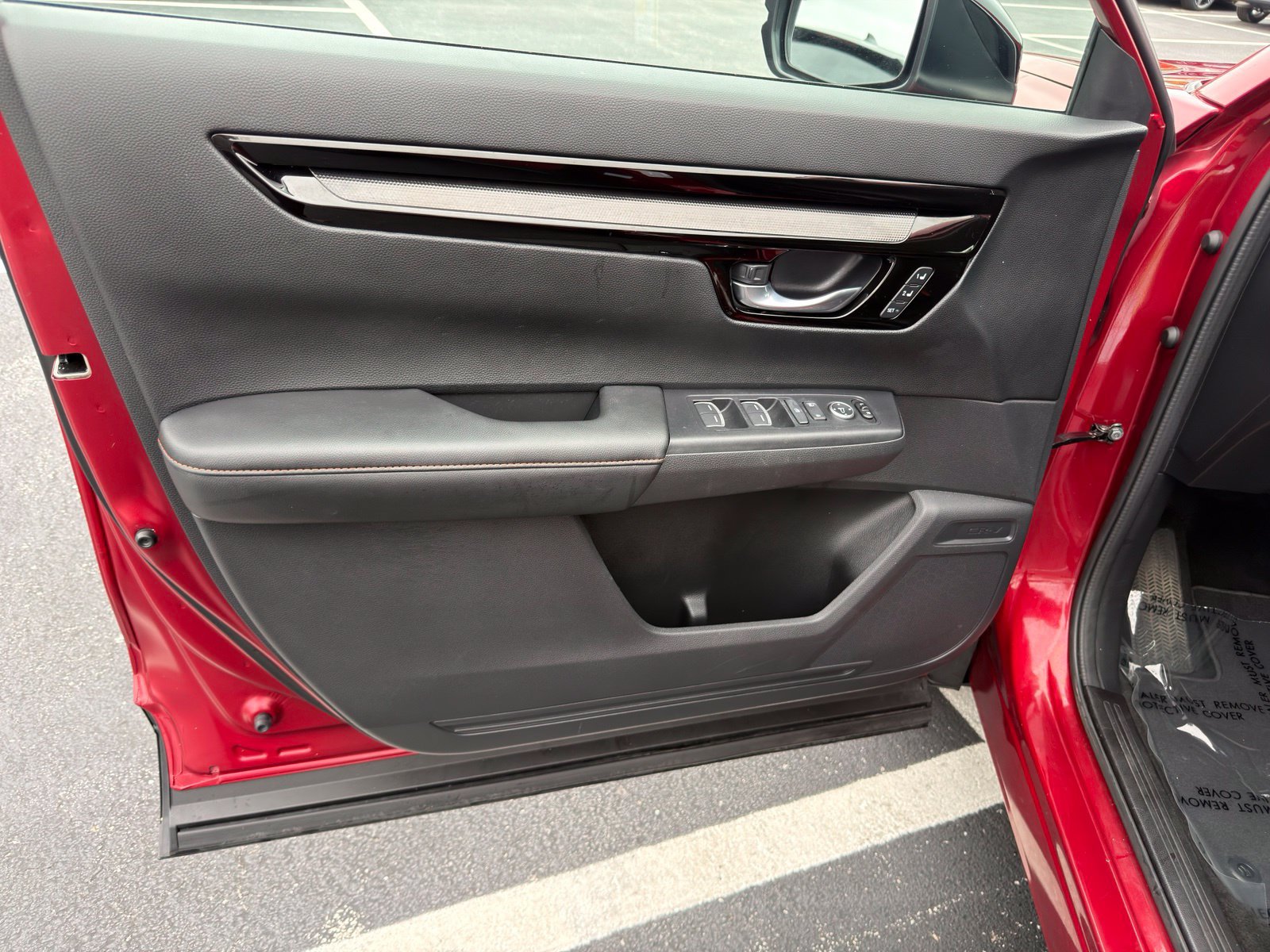 Used 2025 Honda CR-V Sport Touring image 12