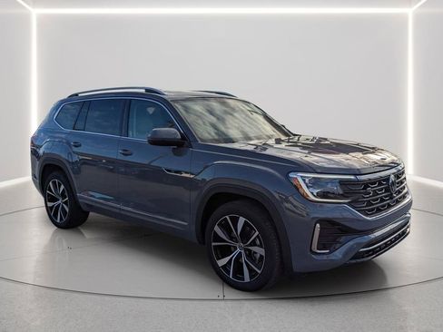 New 2026 Volkswagen Atlas SEL Premium R-Line AWD/4WD image 9