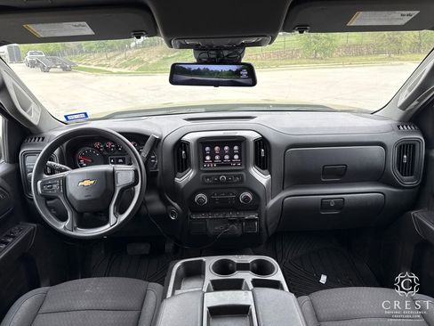 Used 2022 Chevrolet Silverado 1500 Custom image 12