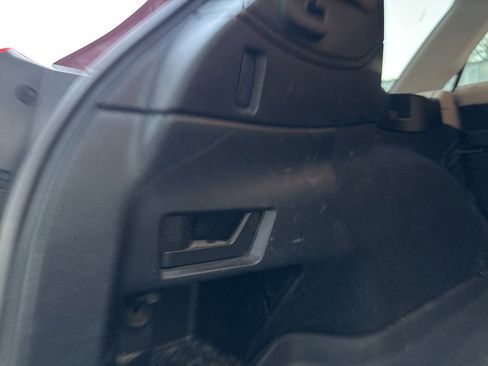 Used 2016 Subaru Outback 2.5i Limited image 31