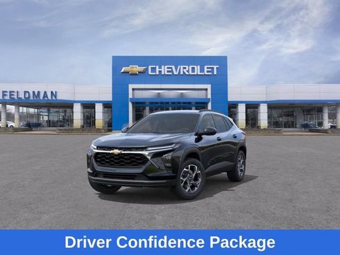 New 2026 Chevrolet Trax LT w/ Driver Confidence Package FWD image 9