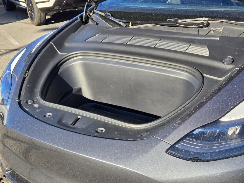 Used 2023 Tesla Model Y Long Range AWD/4WD image 17