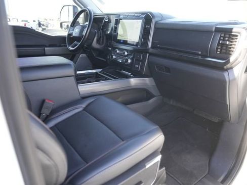Used 2024 Ford F350 Lariat image 17