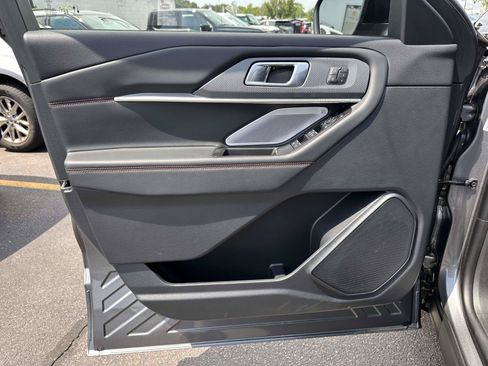 Used 2026 Ford Explorer ST w/ Sun And Sound Package AWD/4WD image 9