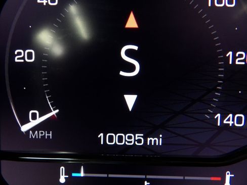 Used 2025 GMC Sierra 2500 Denali w/ Denali Reserve Package image 12