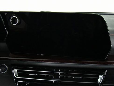 New 2026 Chevrolet Traverse RS image 4