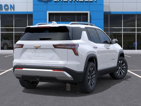 New 2026 Chevrolet Equinox LT image 5