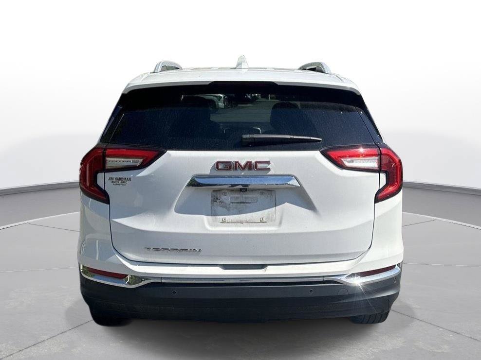 Used 2023 GMC Terrain SLT w/ Tech Package FWD image 7
