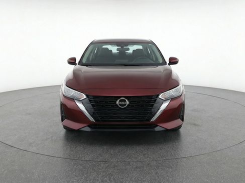 Used 2025 Nissan Sentra SV FWD image 2