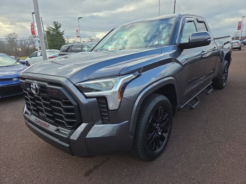 Used 2022 Toyota Tundra SR5 w/ TRD Sport Package image 7
