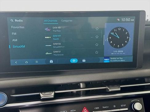 New 2026 Hyundai Tucson SE image 9