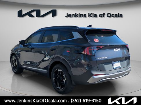 New 2026 Kia Sportage EX image 5