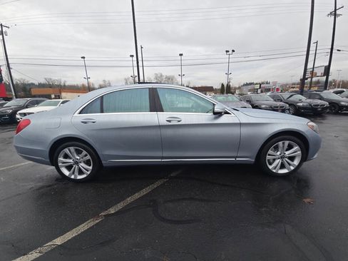 Used 2017 Mercedes-Benz S 550 Sedan image 4
