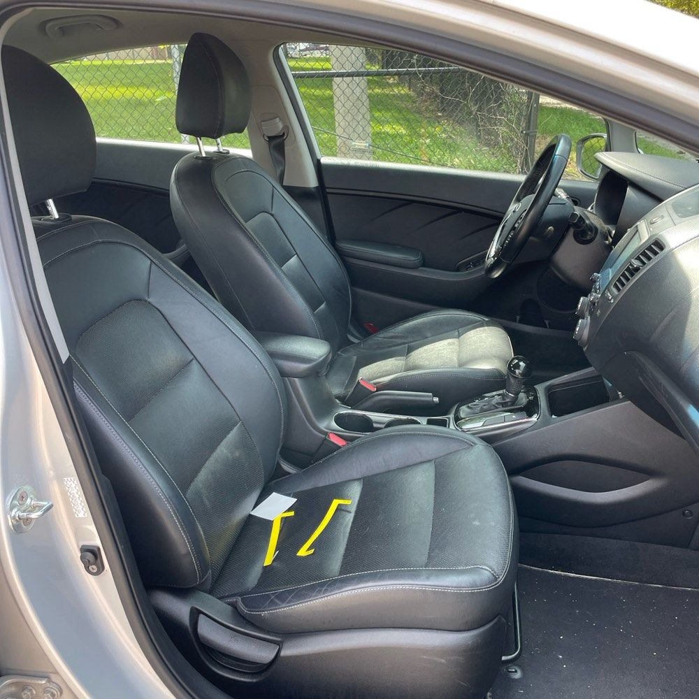 Used 2017 Kia Forte EX FWD image 6