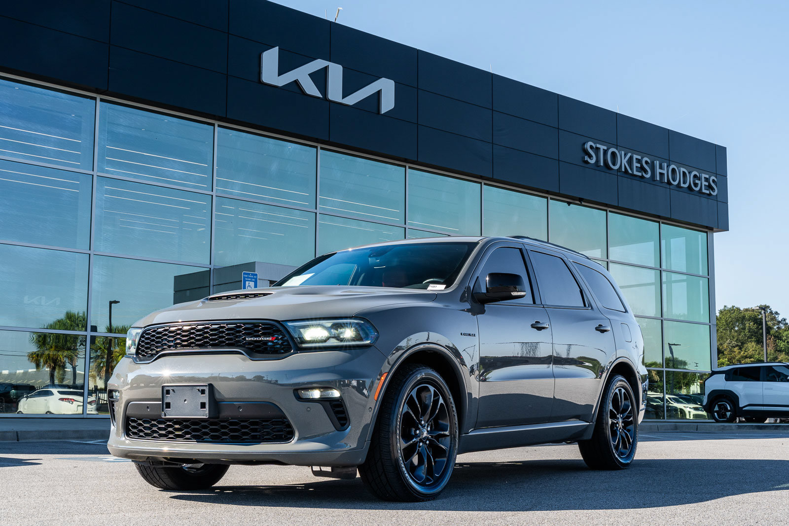 Used 2022 Dodge Durango R/T w/ Blacktop Package AWD/4WD image 6