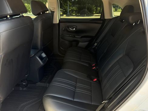 Used 2025 Honda HR-V EX-L image 27