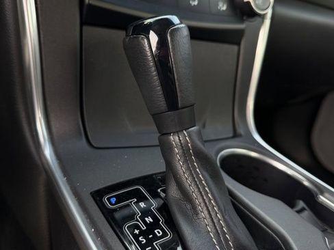 Used 2015 Toyota Camry SE image 21