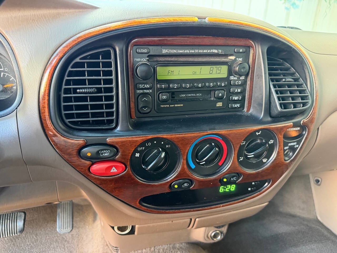 Used 2000 Toyota Tundra Limited RWD image 19