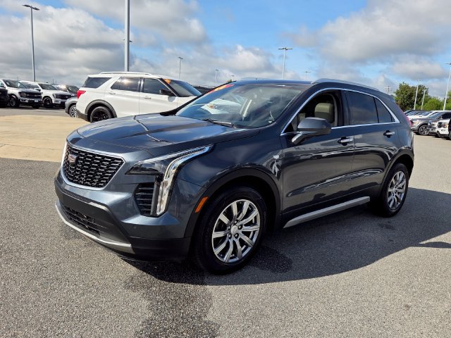 Used 2019 Cadillac XT4 Premium Luxury FWD image 3
