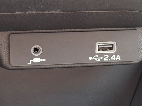 Certified 2026 Subaru Forester AWD/4WD image 23