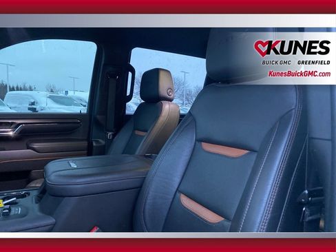 Used 2024 GMC Sierra 2500 AT4 w/ AT4 Premium Plus Package image 18